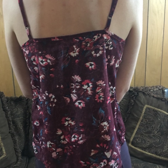 Hollister Tank - Picture 5 of 5